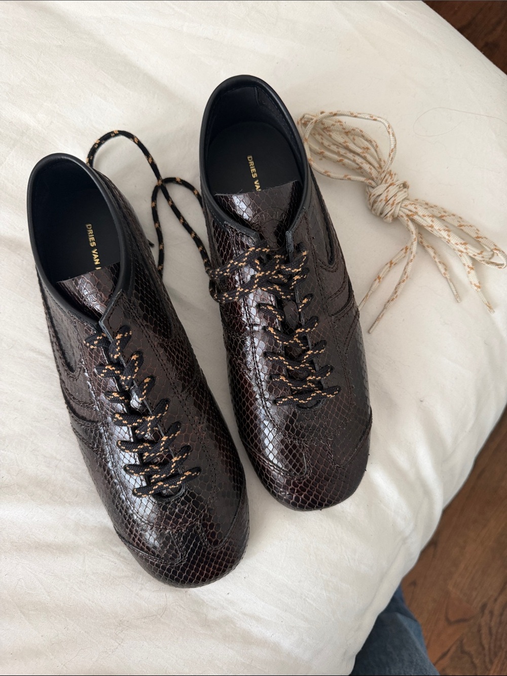 Dries Van Noten Dark Brown Snake-Embossed Leather Sneakers EU 40. NEW WITH TAGS